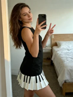 Women's Pleated Tank Dress Summer Crew Neck Sleeveless Patchwork Mini Dress 2026 Summer Casual Punk Streetwear